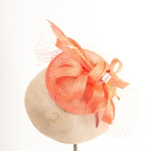 Bedacht Fascinator Valetta