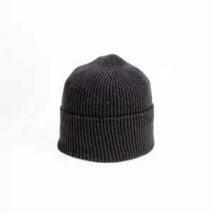 Grote Beanie aus recycled Kaschmir