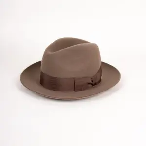 Fernandez y Roche Fedora Antilope