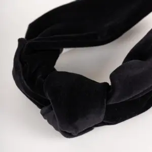 Bedacht Samt Haarreif Soronto
