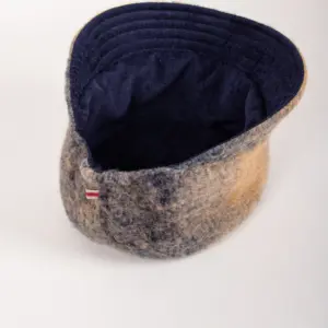 Bedacht Wendehut Wolle Cord