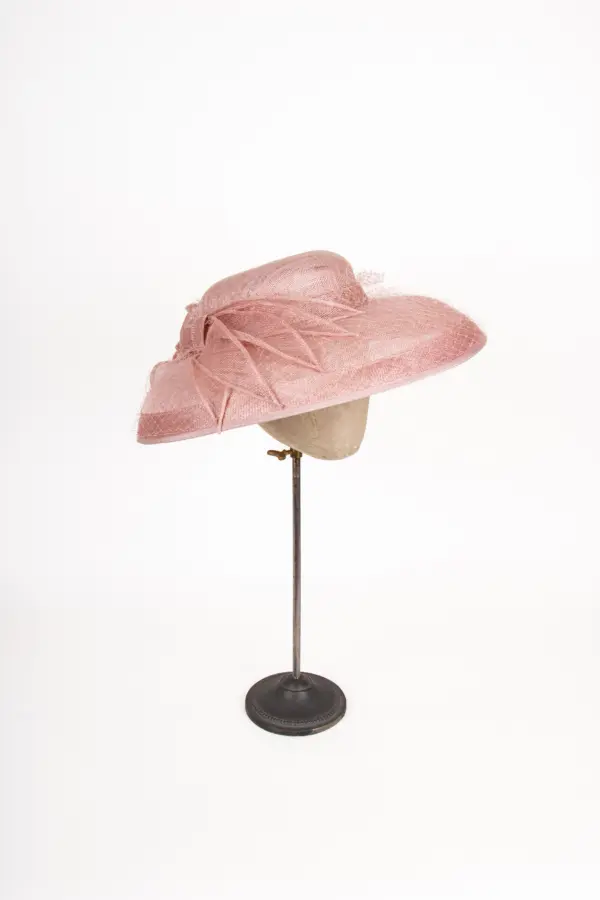 Sinamay Saucer Susanna