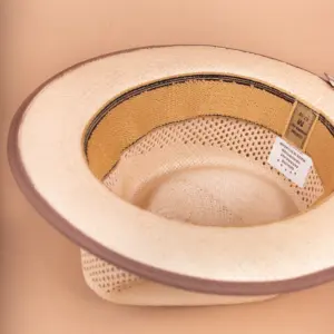 Vintimilla Hat Diamante ventiliert, kleiner Panamahut Hellbraun