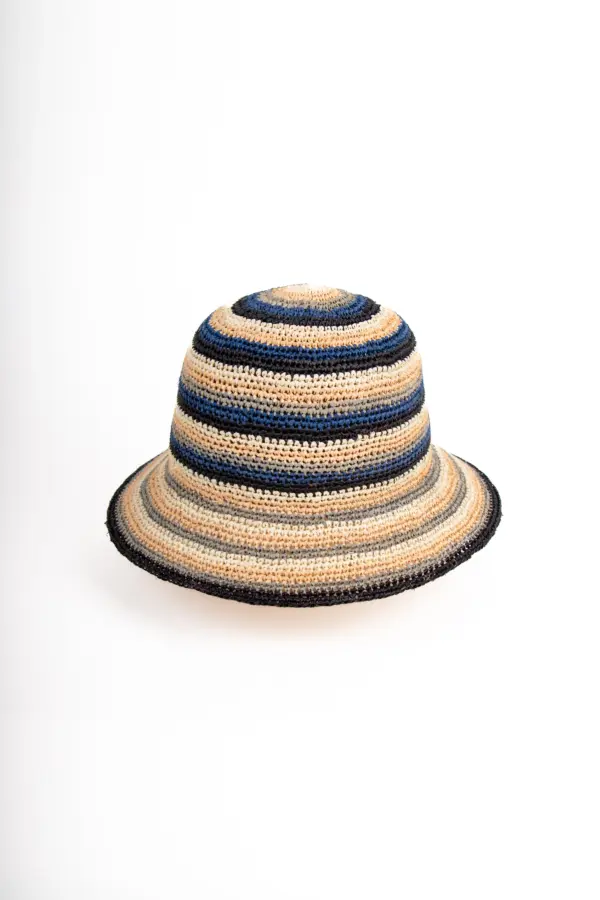 Fiebig Häkelhut gestreift aus Raffia Fiebig Häkelhut gestreift aus Raffia