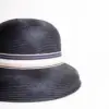 Cloche Damenhut aus Parasisol-Stroh