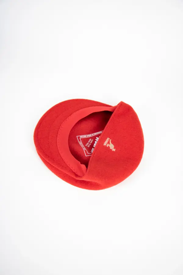 Kangol Cap 504 Valiant Poppy red Kangol Cap 504